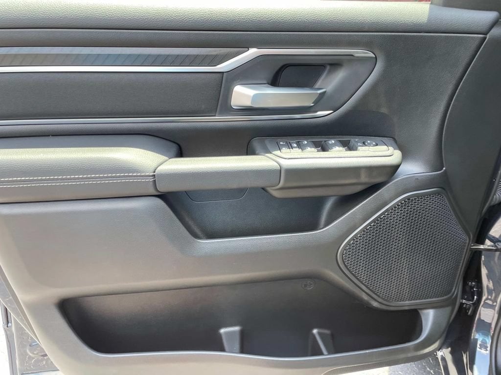 2025 RAM 1500 Big Horn/Lone Star - Photo 12