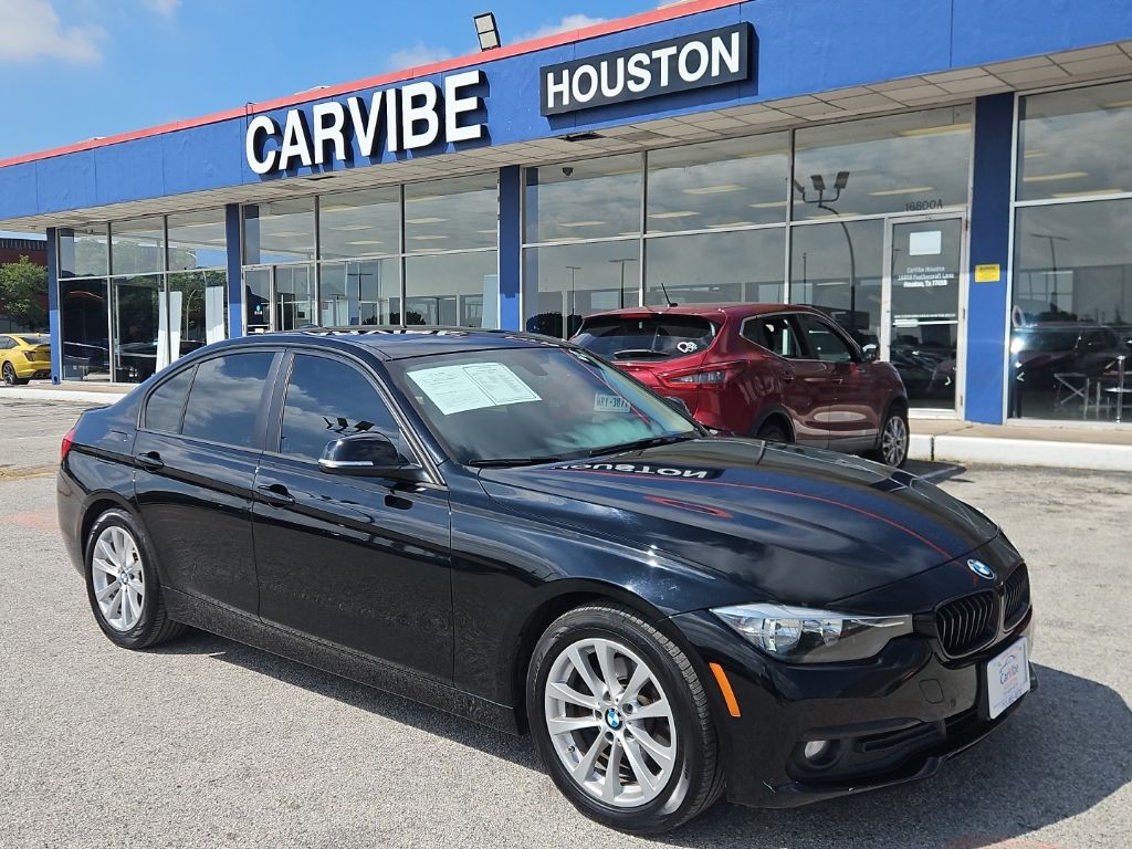 2017 BMW 3 Series 320i Sedan's photo