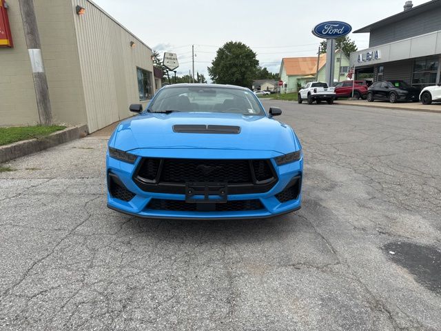 2024 Ford Mustang GT photo 2
