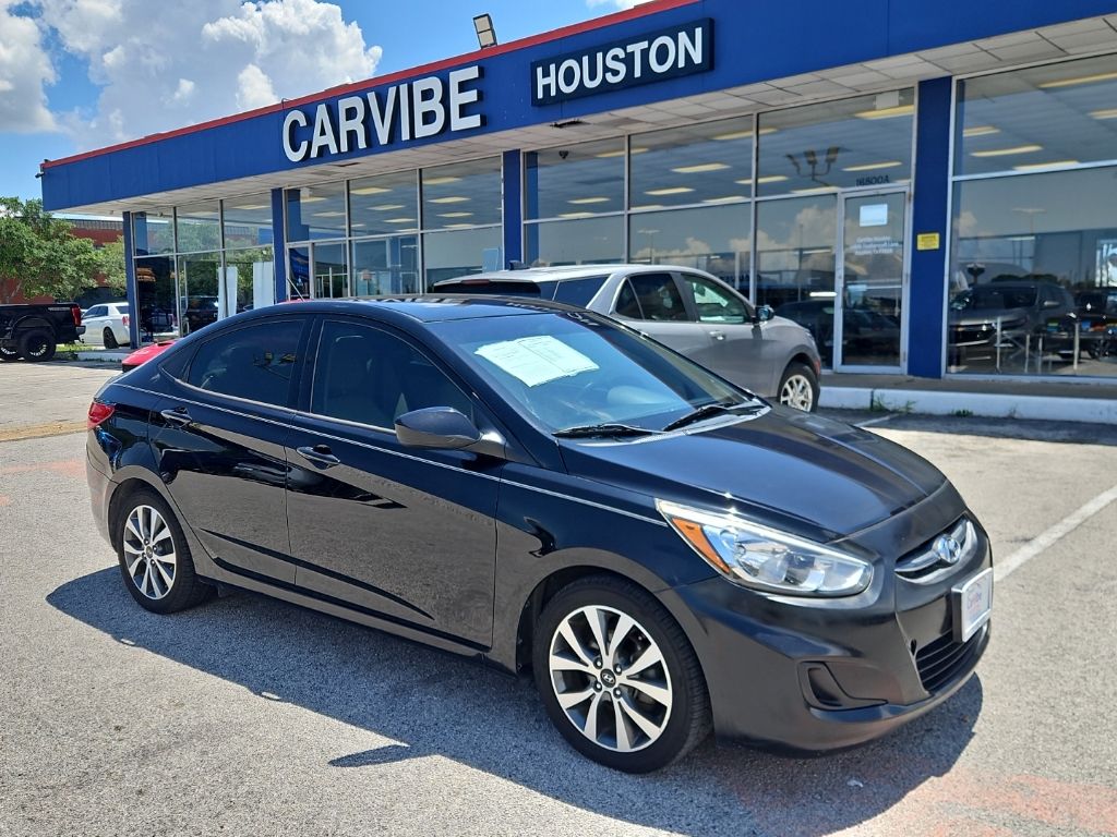 2017 Hyundai Accent Value Edition 4-Door 6-Speed Automatic's photo