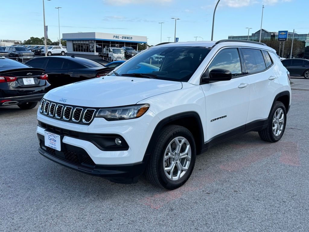 Used 2024 Jeep Compass Latitude SUV