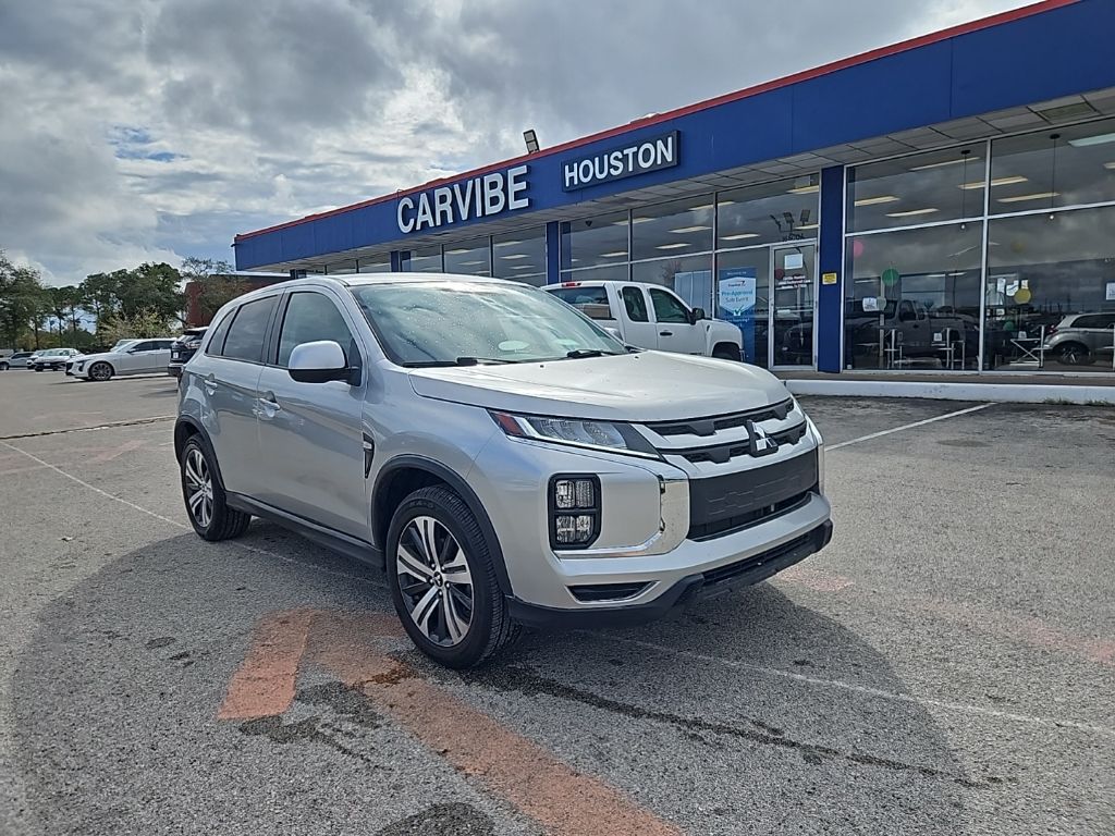 2021 Mitsubishi Outlander Sport ES's photo