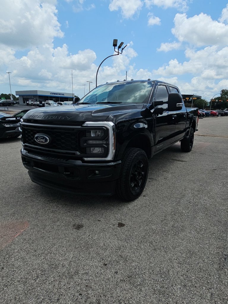 Used 2025 Ford F-250SD XL Truck