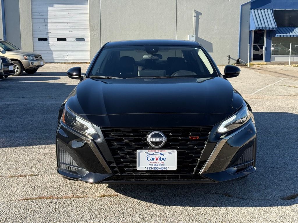 Used 2024 Nissan Altima 2.5 SR Sedan