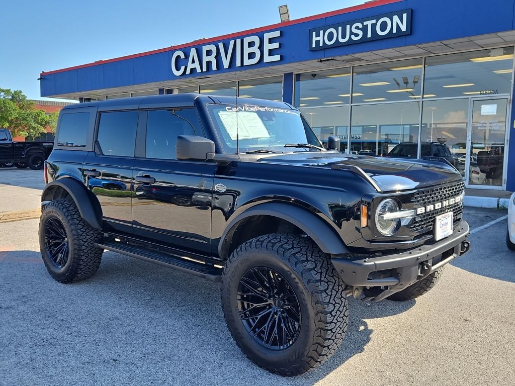 2024 Ford Bronco Wildtrak 4x4's photo