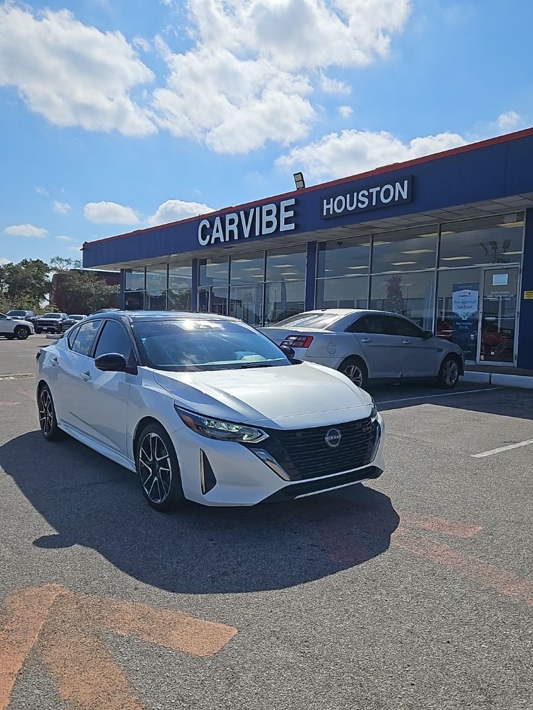 2024 Nissan Sentra SR's photo