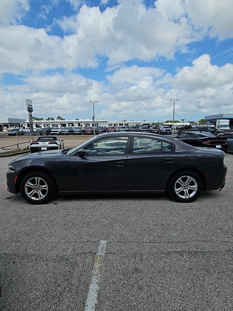 Used 2019 Dodge Charger SXT Sedan