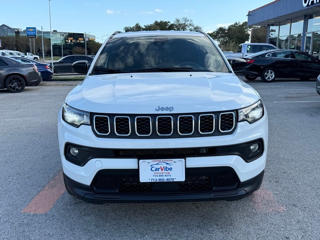 Used 2024 Jeep Compass Latitude SUV