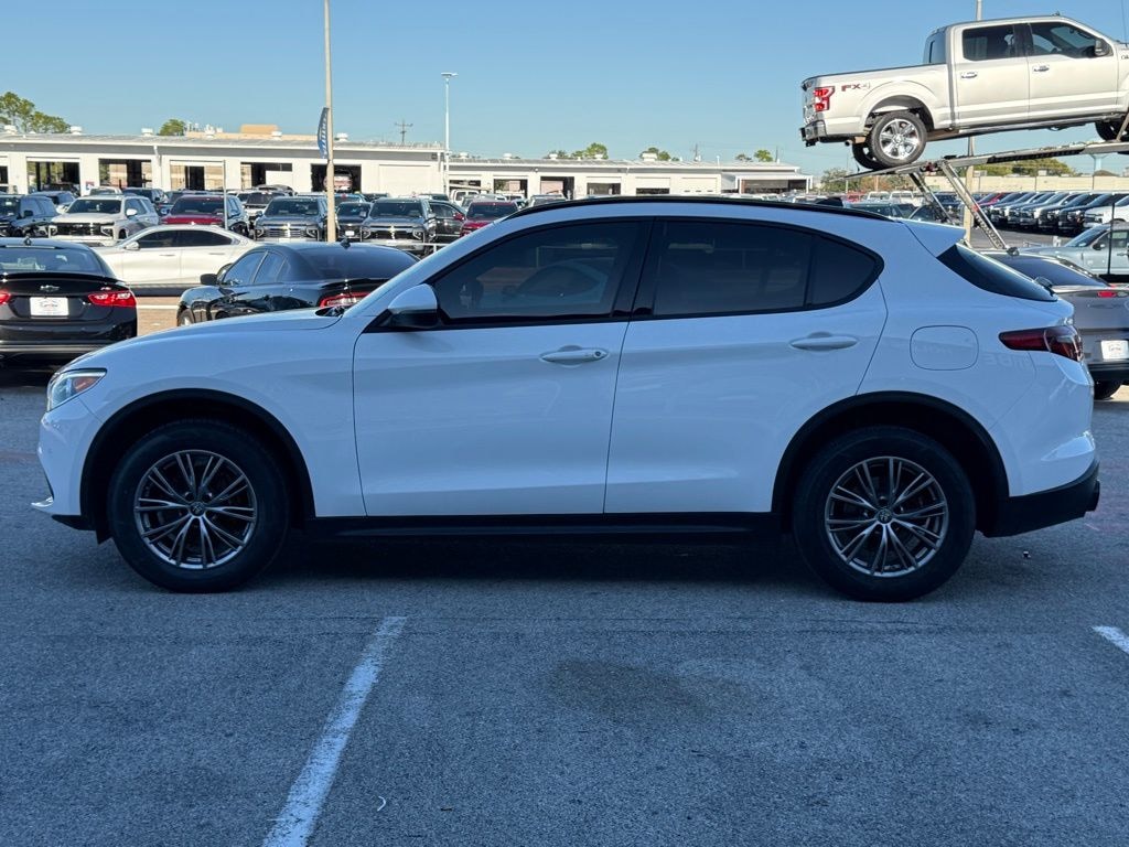 Used 2022 Alfa Romeo Stelvio Sprint SUV