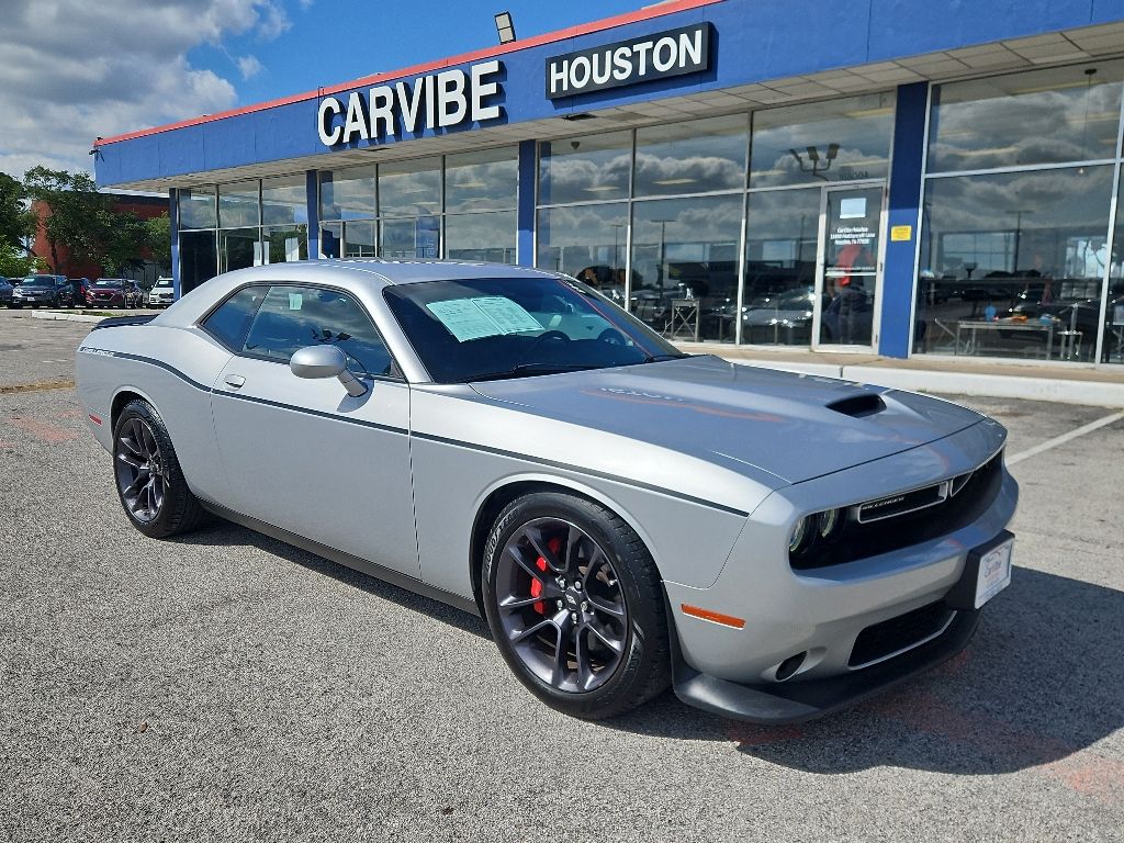 2023 Dodge Challenger GT Auto's photo