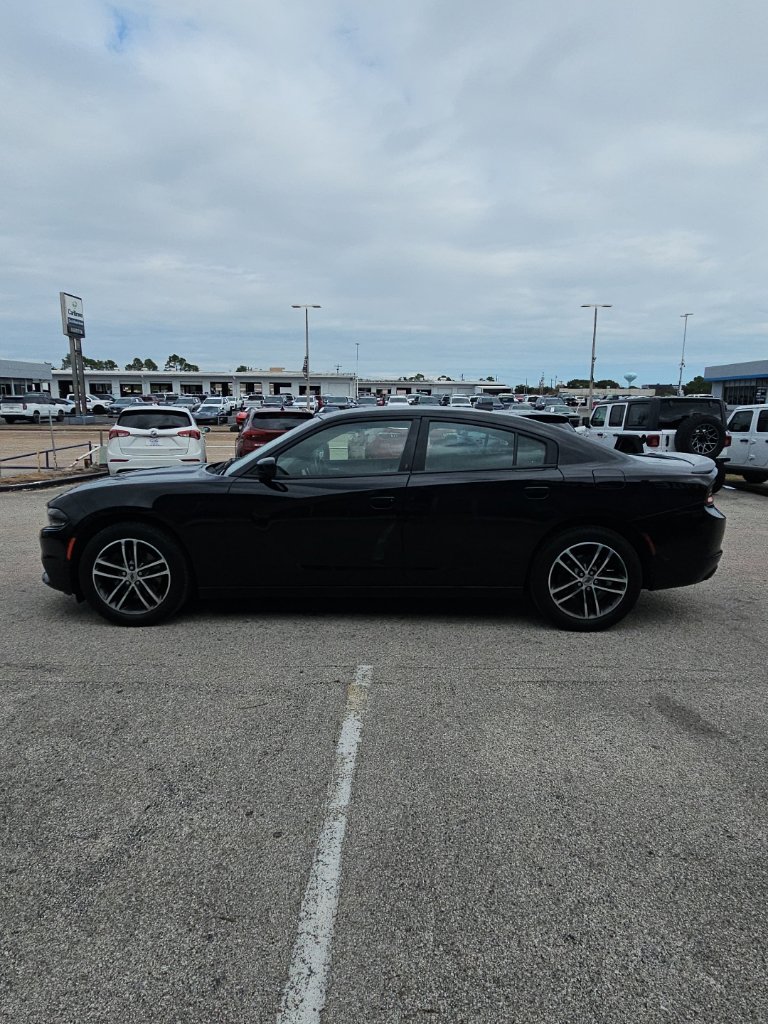 Used 2019 Dodge Charger SXT Sedan