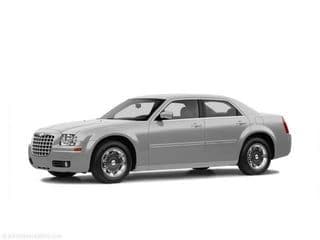 2005 Chrysler 300 Touring's photo