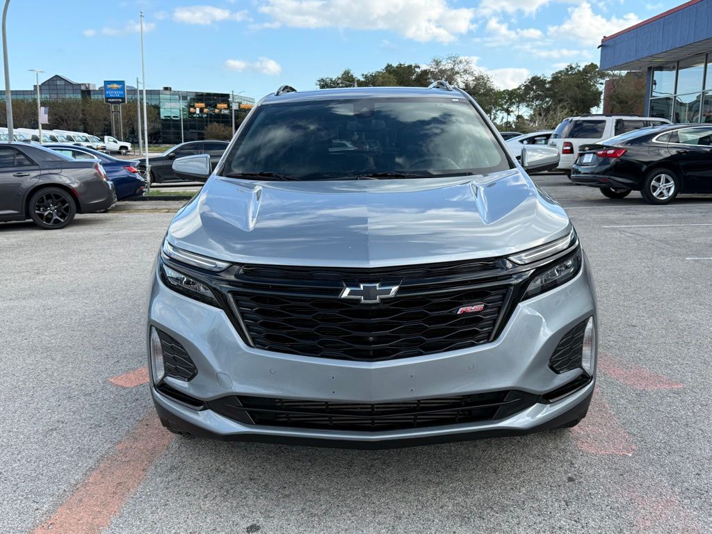 2024 Chevrolet Equinox RS photo 2