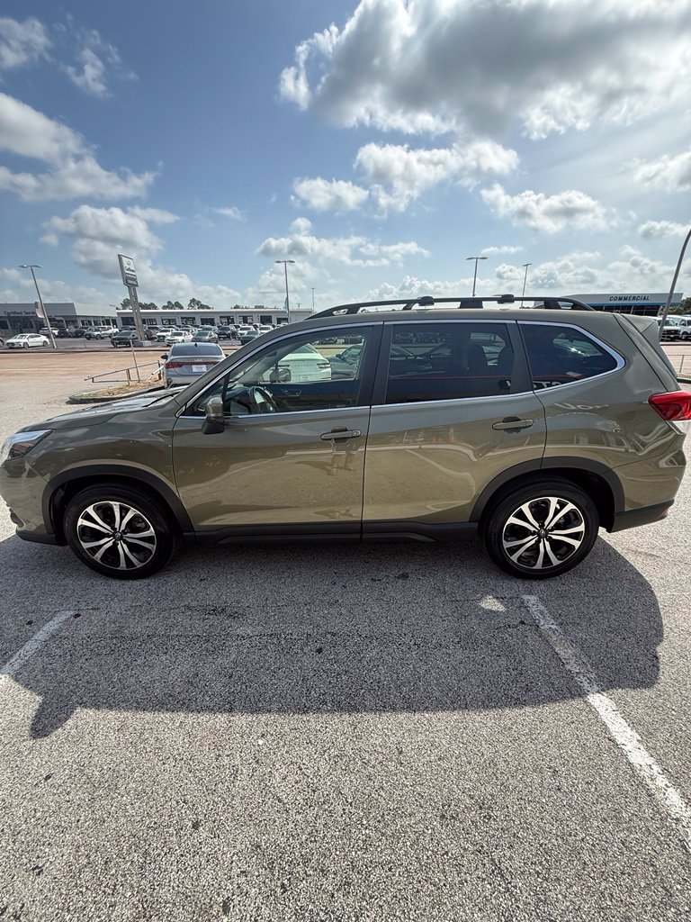 Used 2023 Subaru Forester Limited SUV
