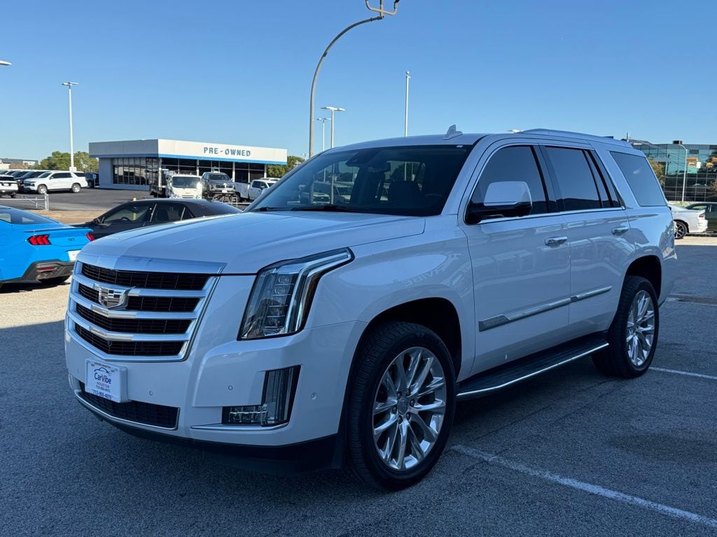 Used 2019 Cadillac Escalade Luxury SUV