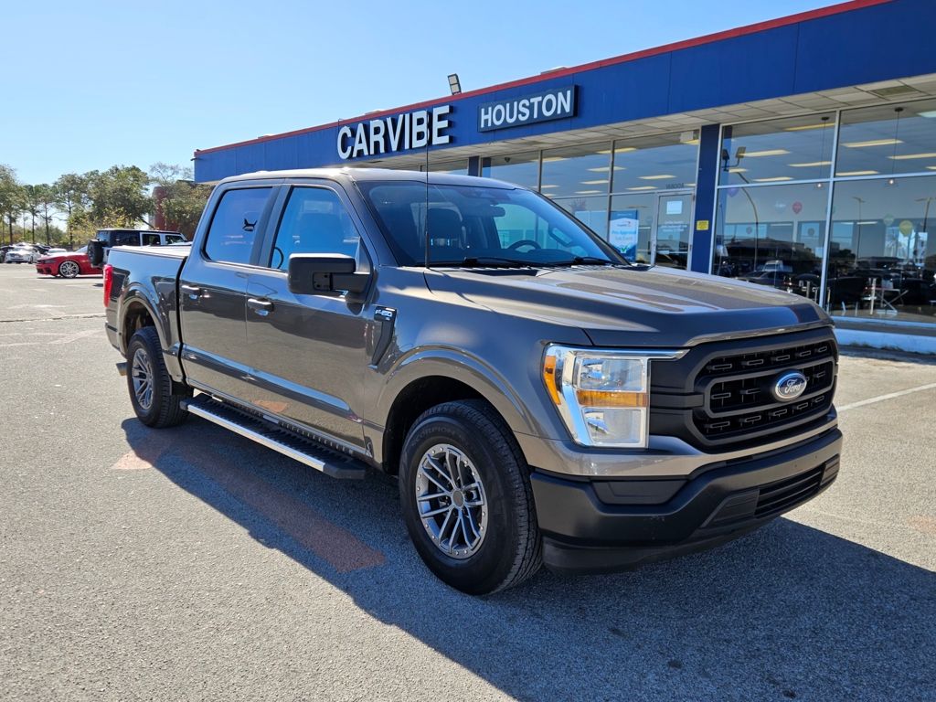 2021 Ford F-150 XL's photo