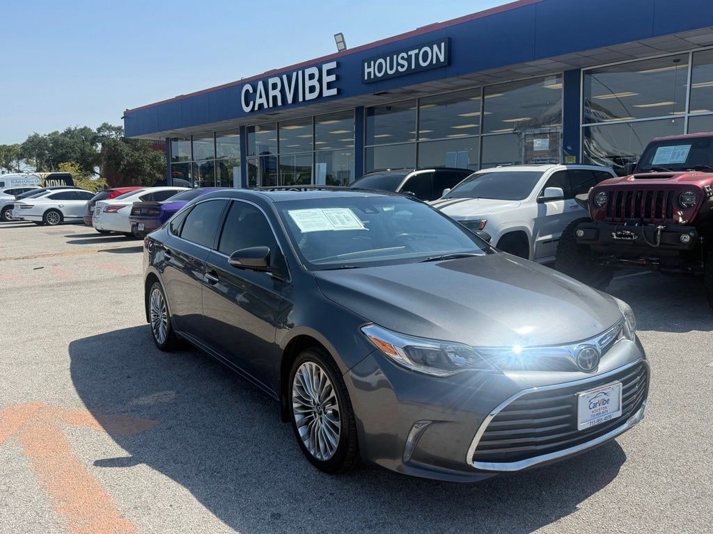 Used 2017 Toyota Avalon Limited Sedan