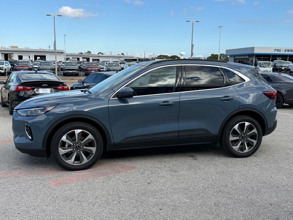 Used 2023 Ford Escape Platinum SUV