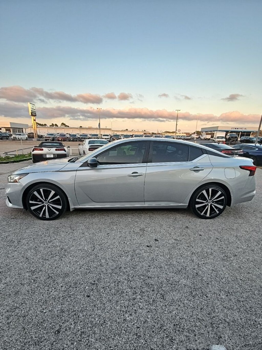 Used 2022 Nissan Altima 2.5 SR Sedan