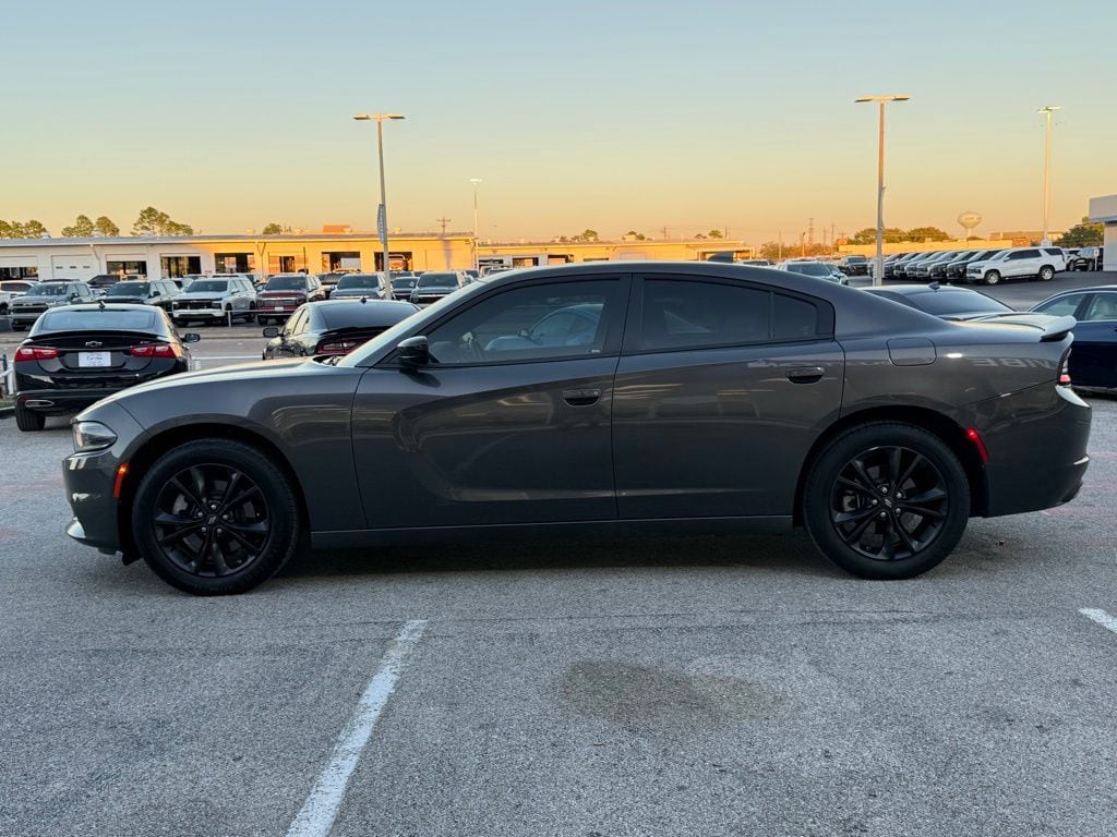 Used 2022 Dodge Charger SXT Sedan