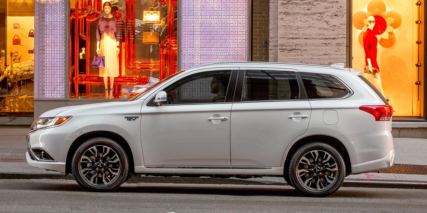 Black Horse Dealerships PA 2018 Mitsubishi Outlander PHEV Plug-In Hybrid