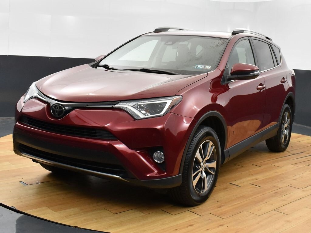 Used 2018 Toyota RAV4 XLE with VIN 2T3RFREV9JW717704 for sale in Hazle Township, PA