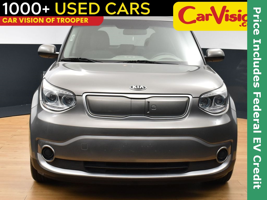 Used 2018 Kia Soul EV-E with VIN KNDJP3AE3J7026550 for sale in Trooper, PA