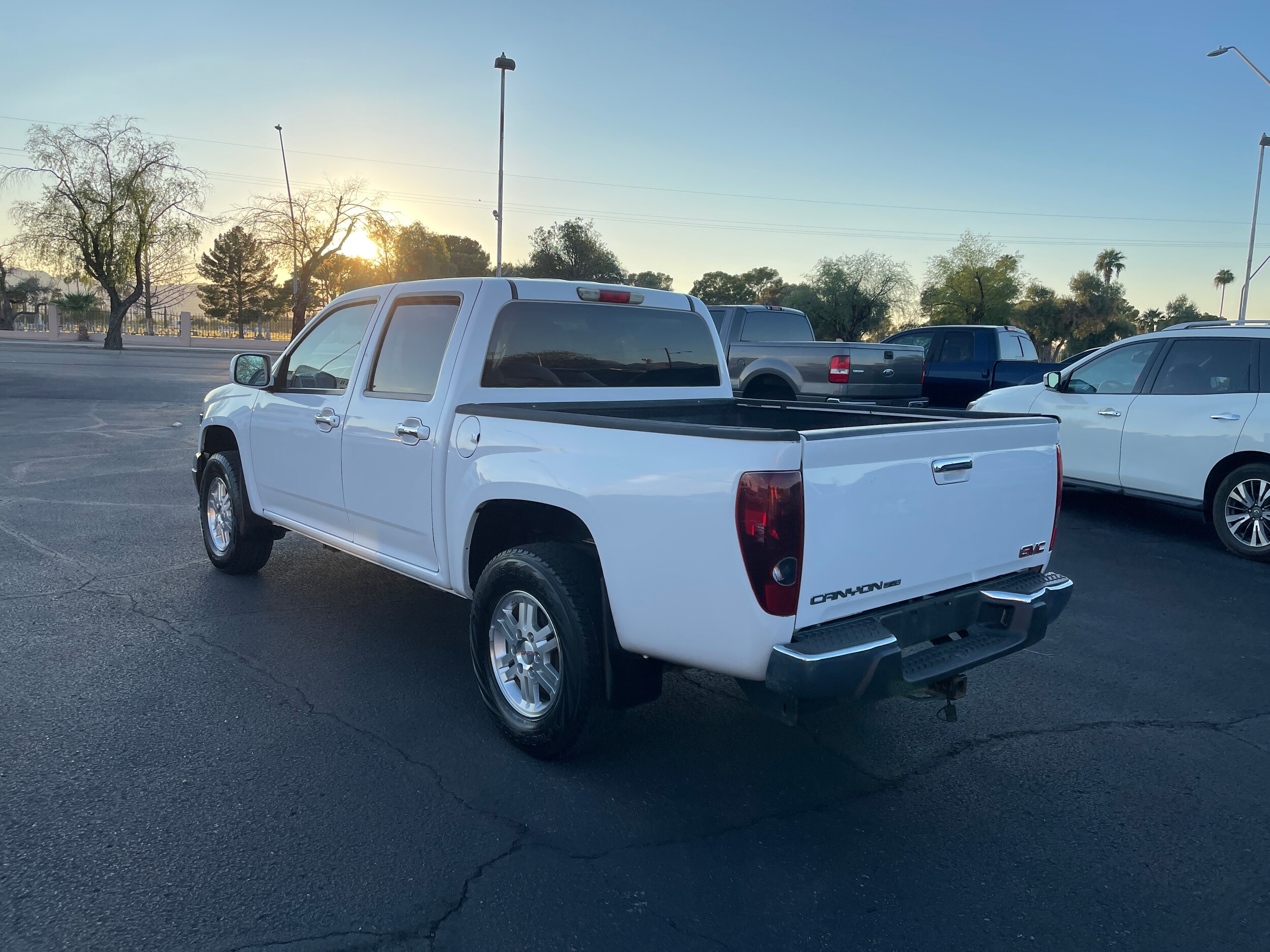 2011 Gmc Canyon SLE photo 3
