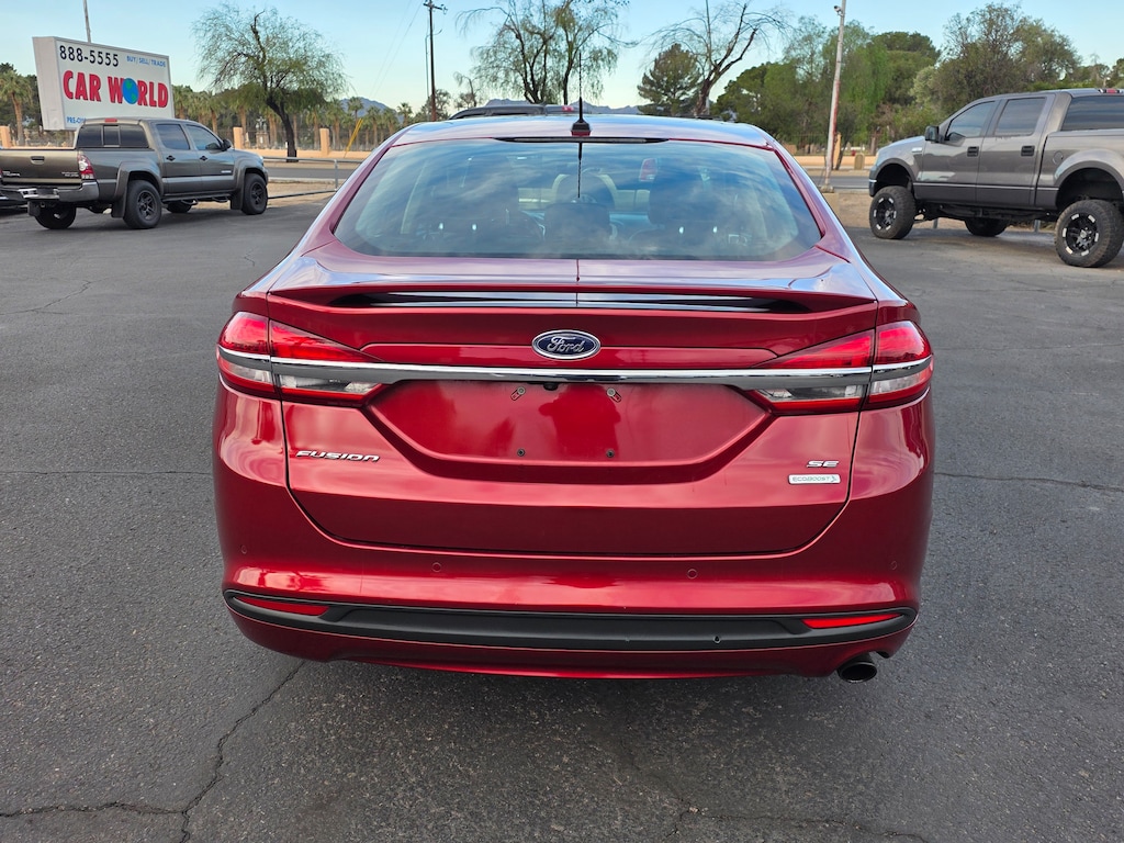 Used 2017 Ford Fusion SE Sedan