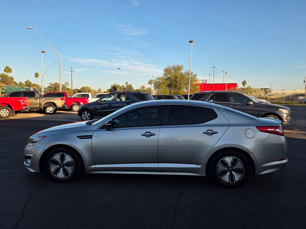 Used 2013 Kia Optima Hybrid LX Sedan