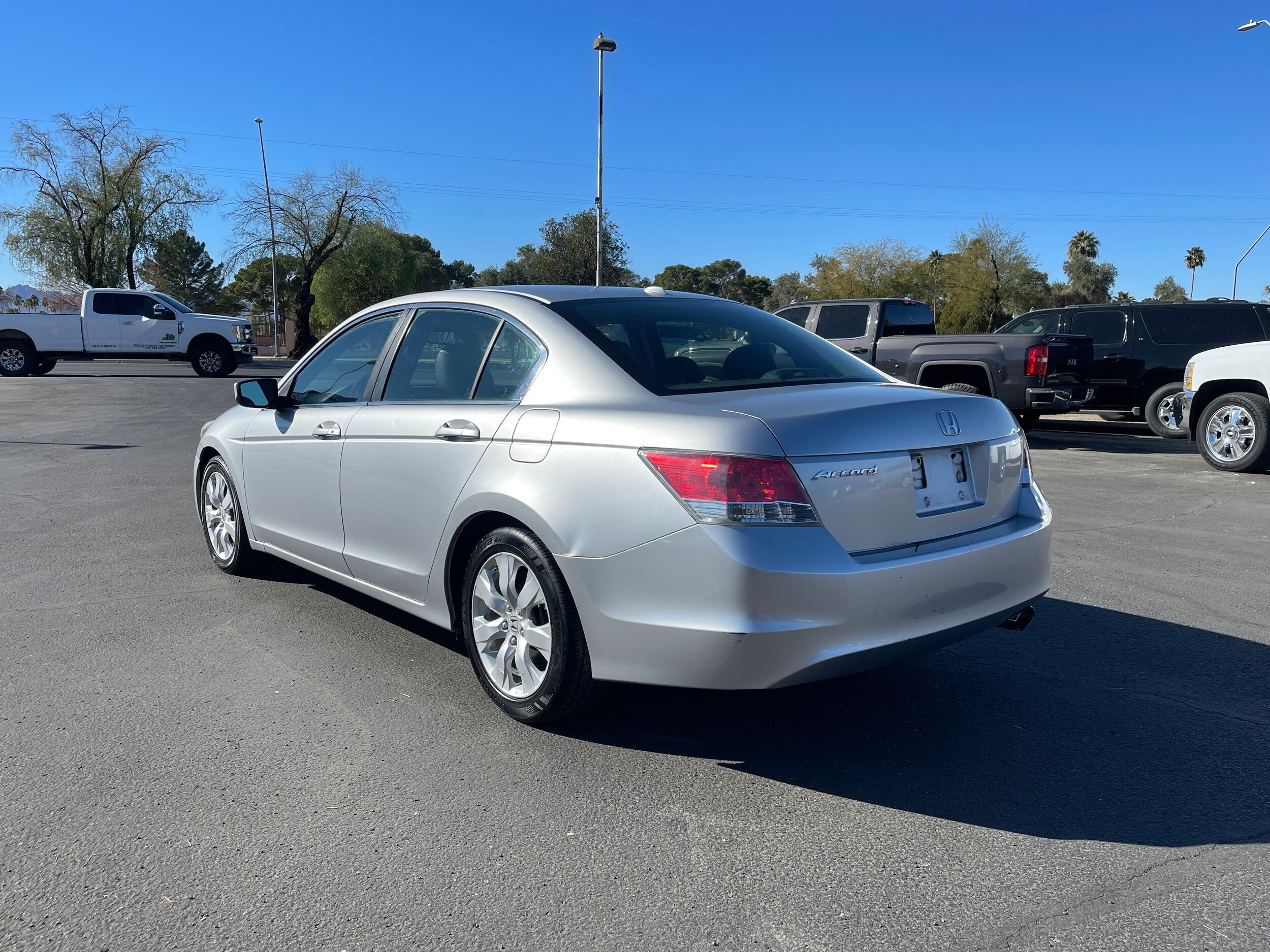 2010 Honda Accord EX-L photo 3
