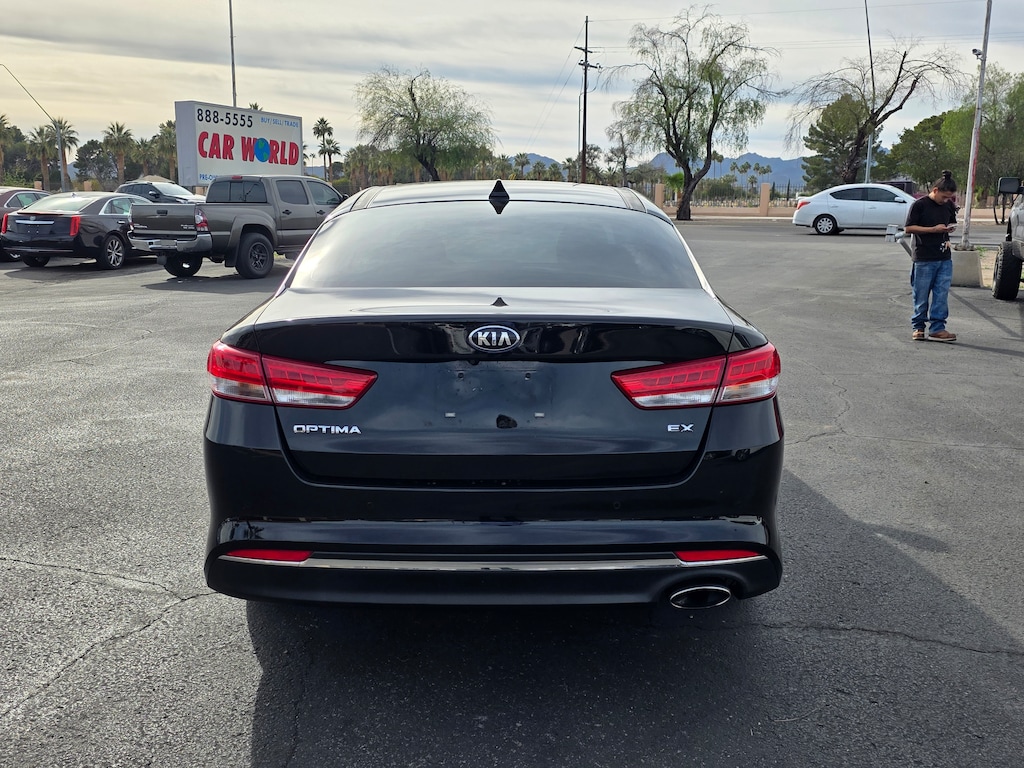 Used 2017 Kia Optima EX Sedan