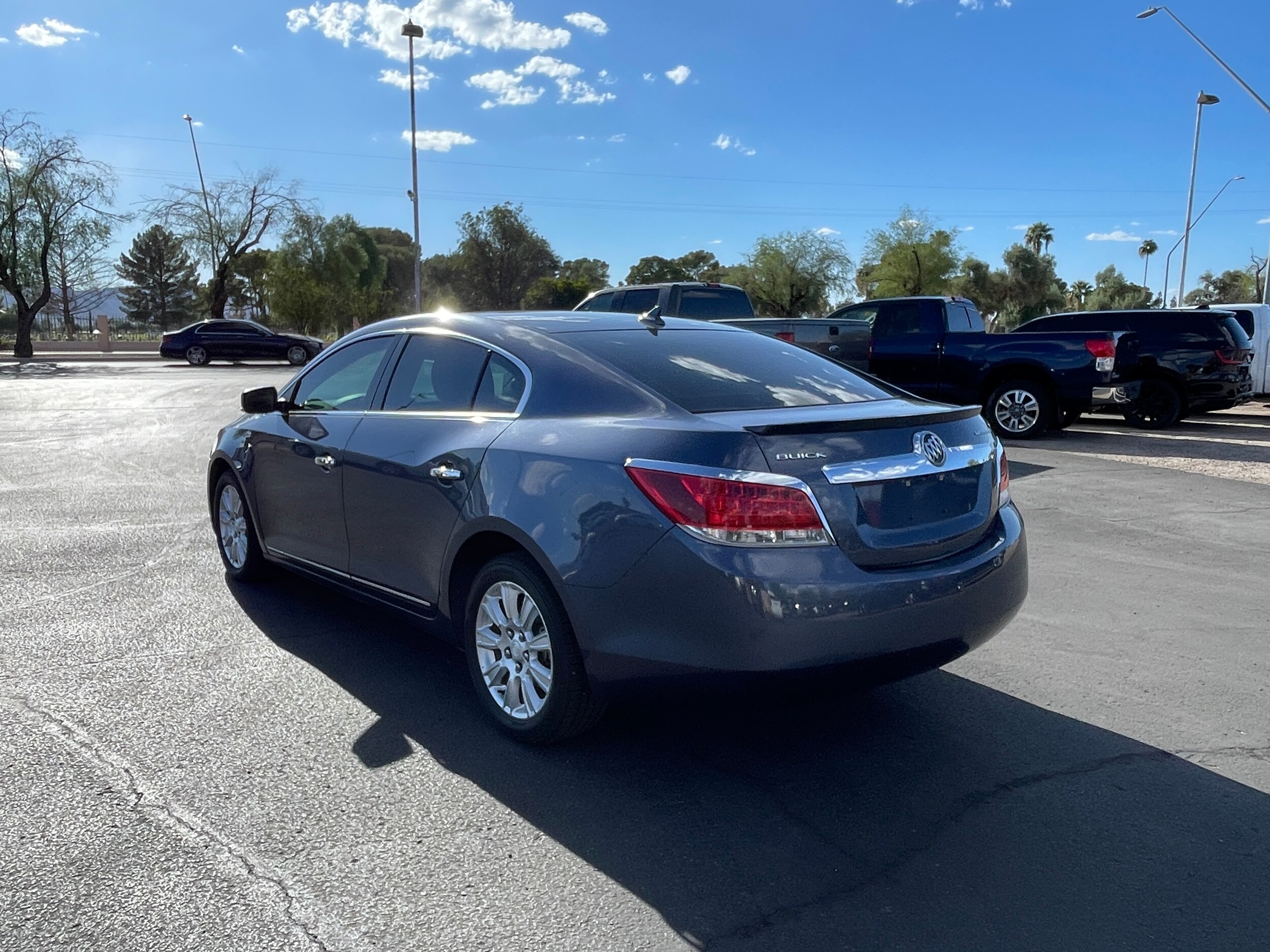 2013 Buick LaCrosse Leather photo 3