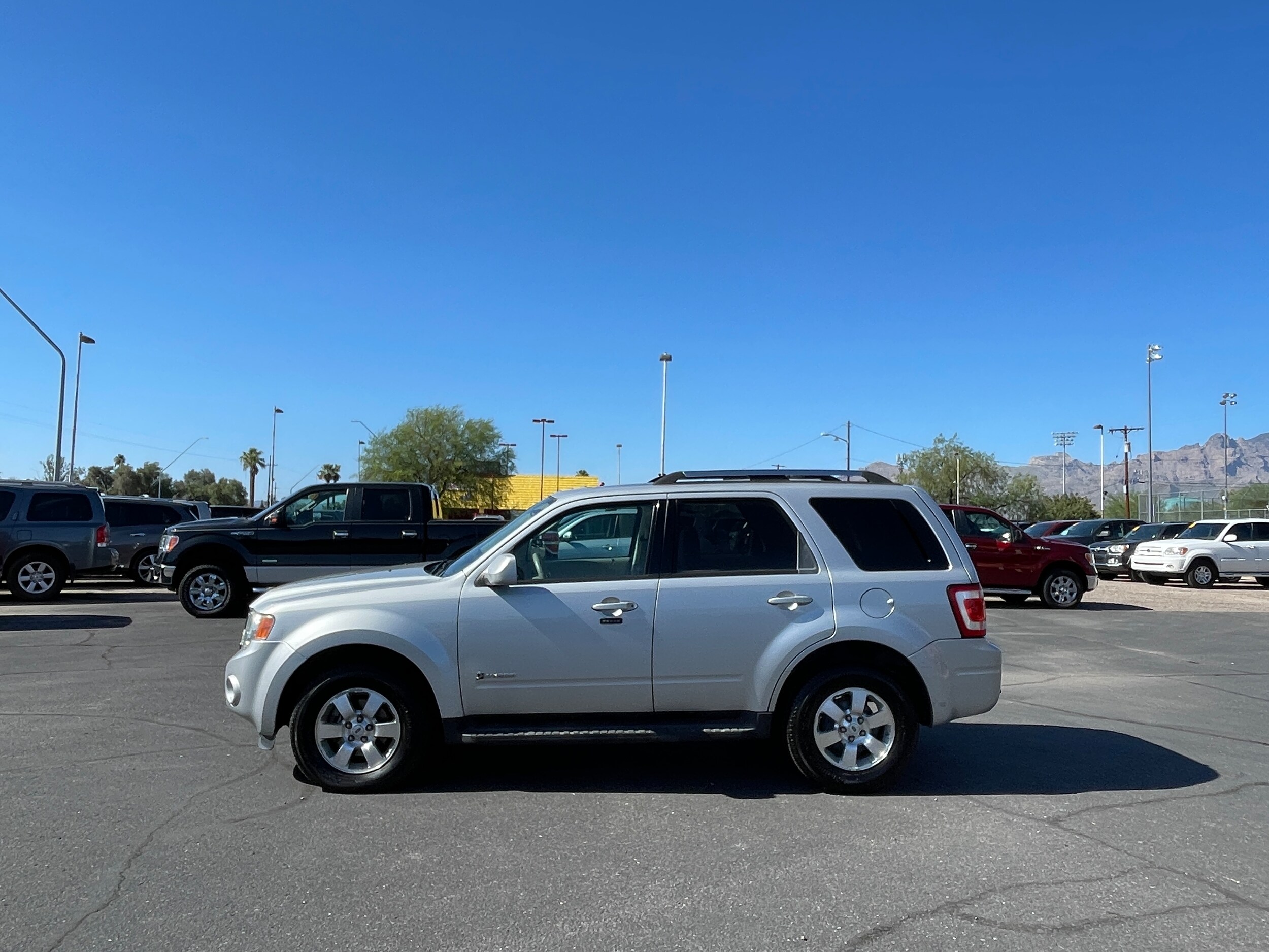 2009 Ford Escape Hybrid photo 2