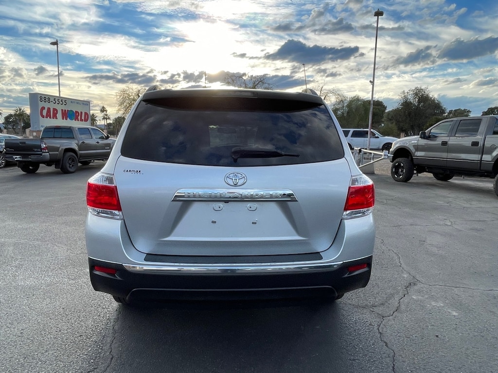 Used 2013 Toyota Highlander SE Plus SUV
