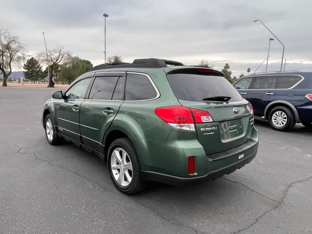 Used 2013 Subaru Outback 2.5i Premium AWD SUV