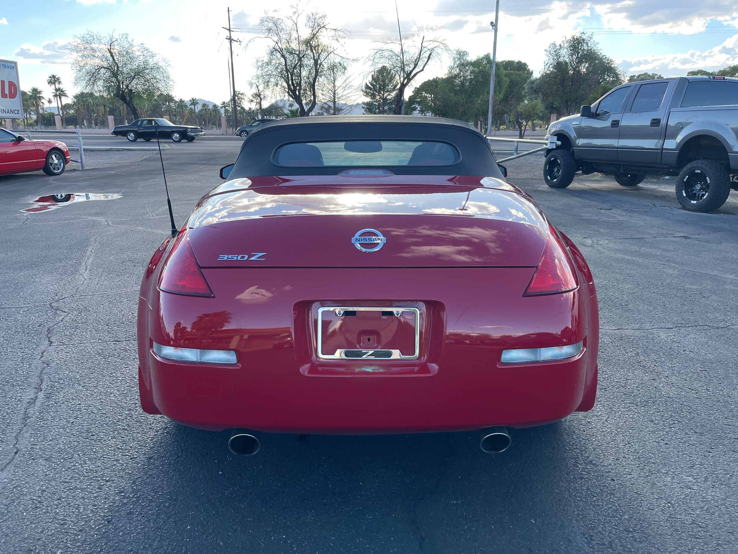 2004 Nissan 350Z Touring photo 4