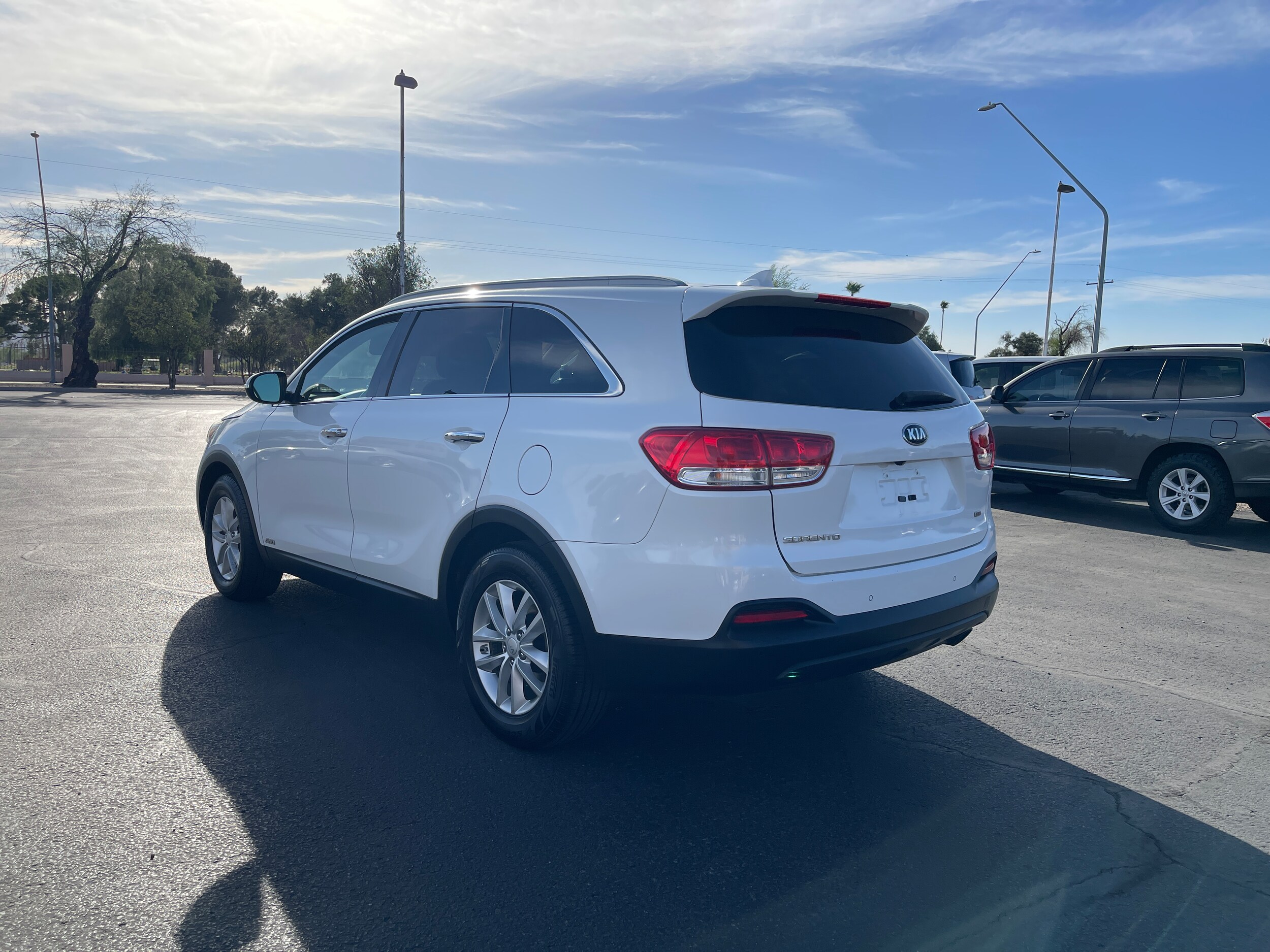 2016 Kia Sorento LX photo 3
