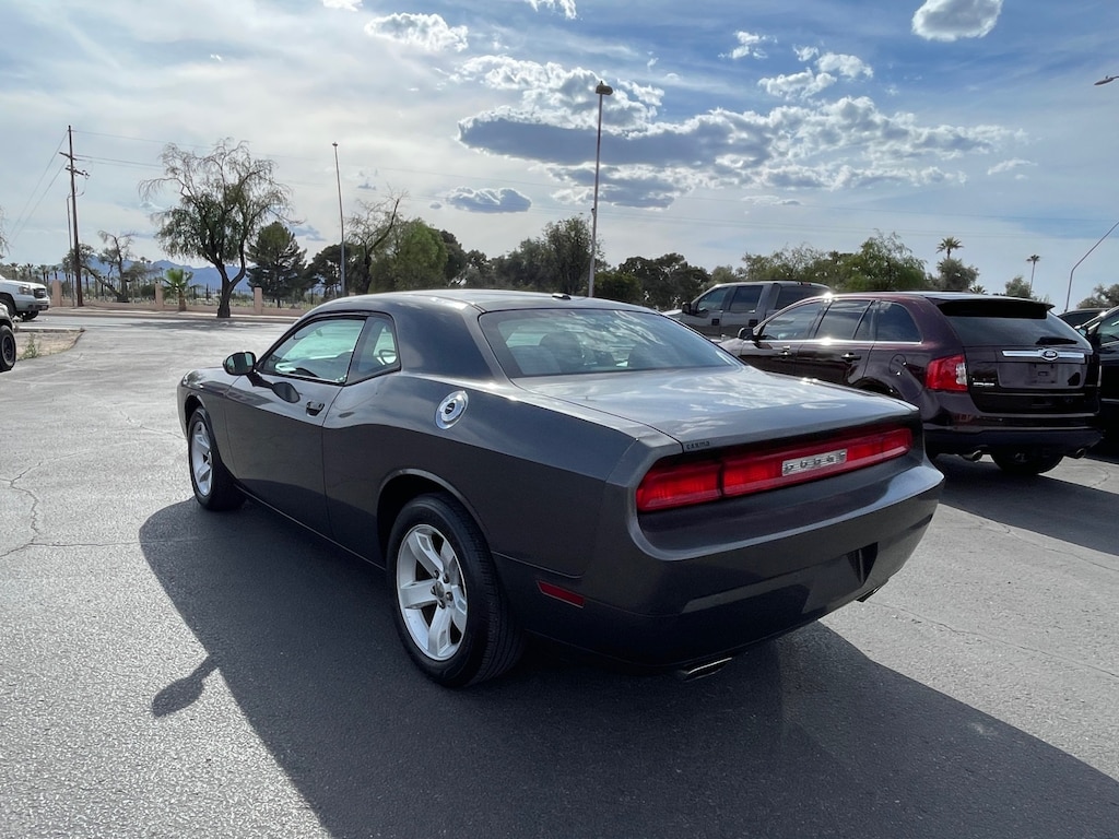 Used 2014 Dodge Challenger SXT Coupe