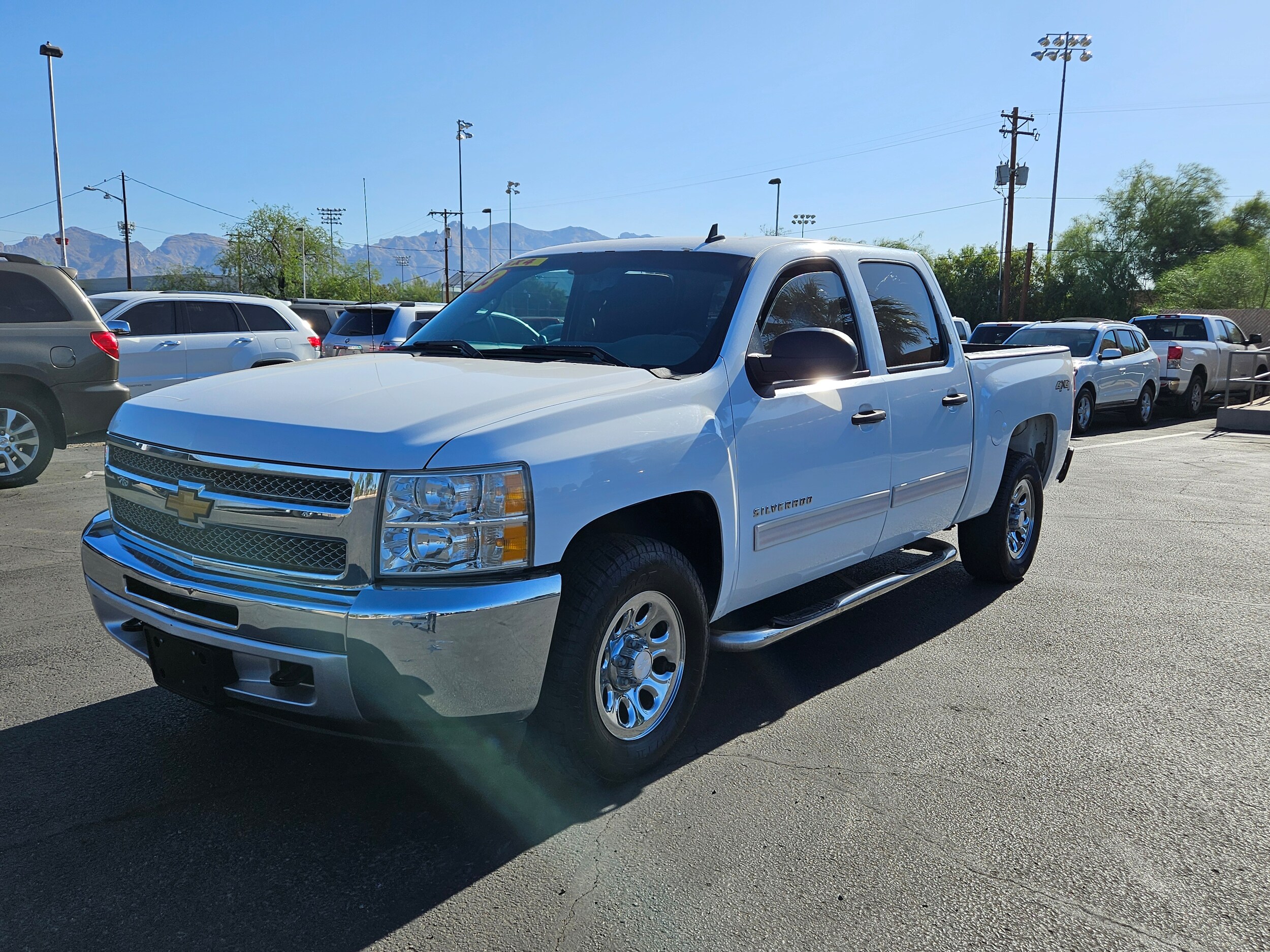 White 2013 Chevrolet Silverado 1500 LS Crew Cab 4WD Pickup Truck Four-Wheel Drive Automatic
