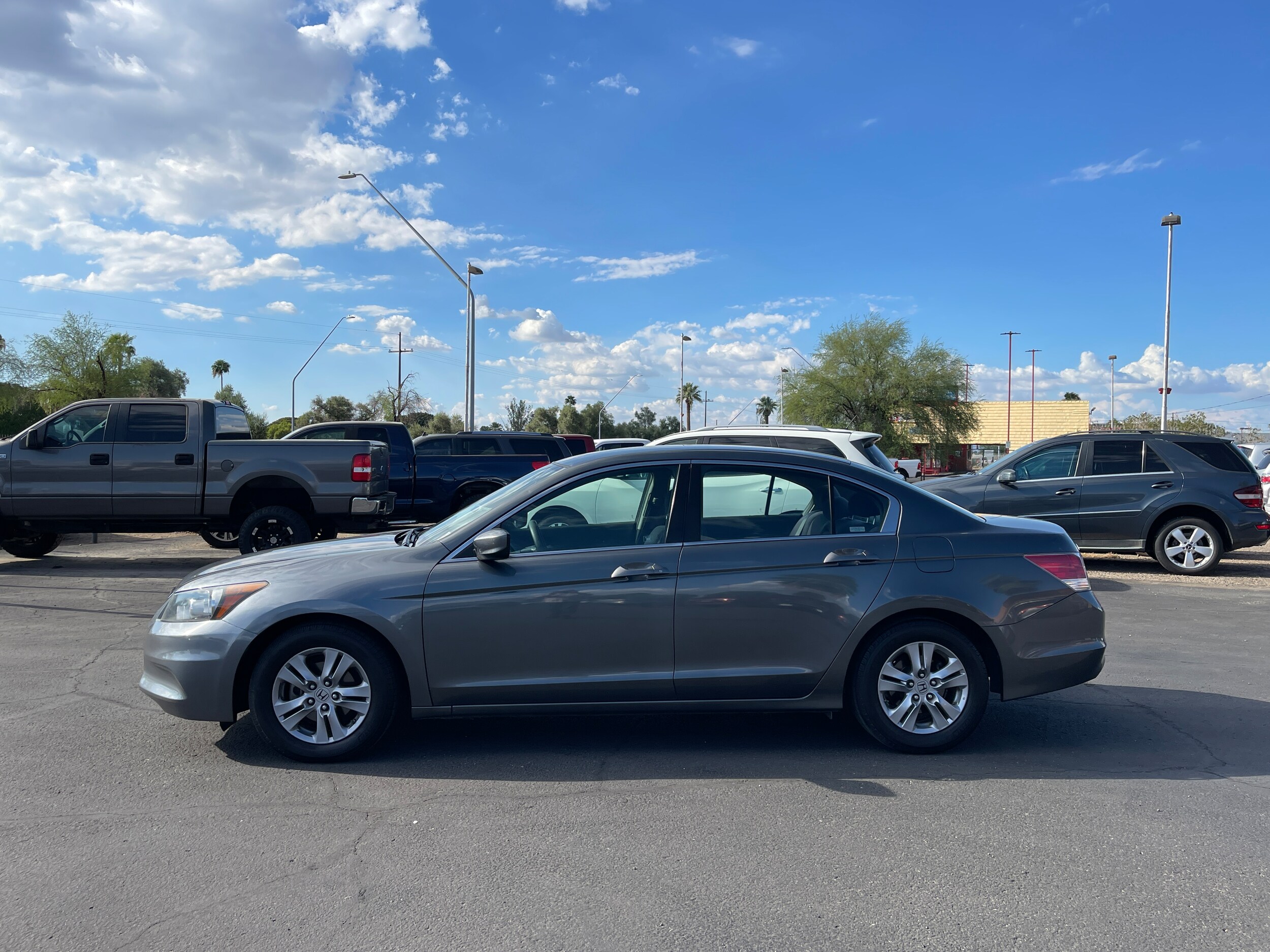 2012 Honda Accord LX-P photo 2