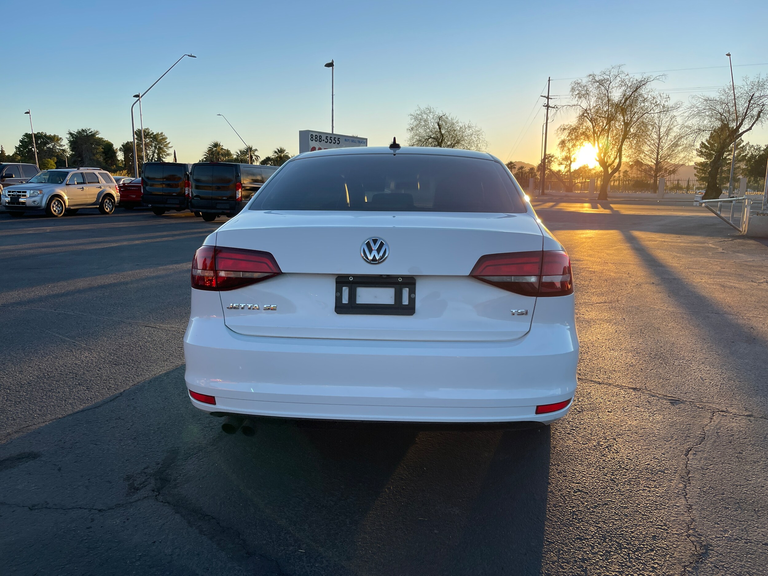 2017 Volkswagen Jetta 1.4T SE photo 4