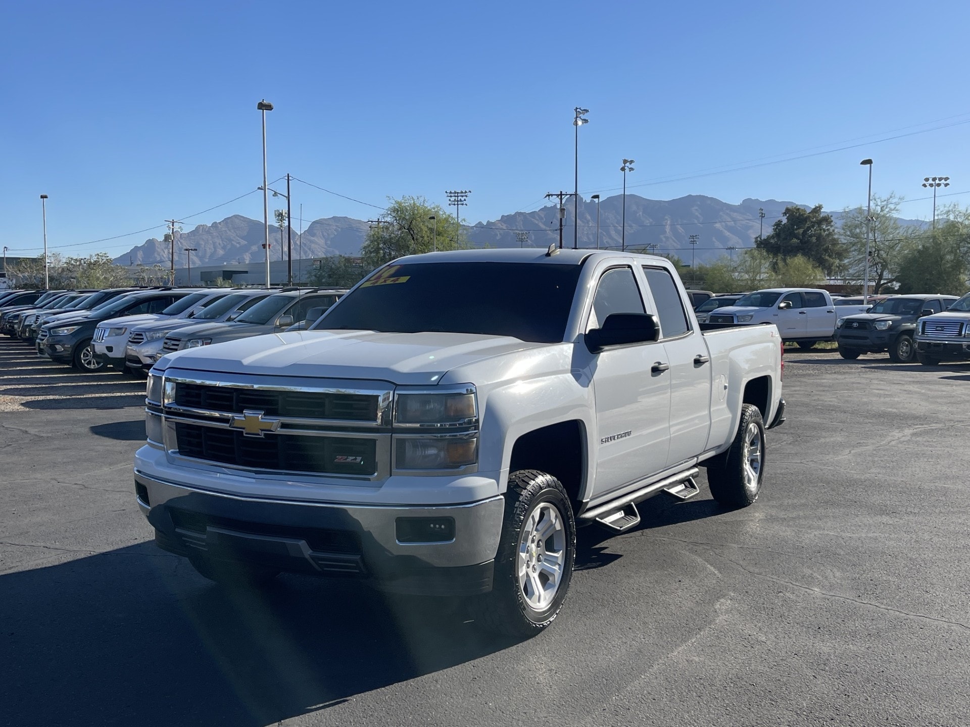 2014 Chevrolet Silverado 1500 2LT 4X4 Double Cab Std Box's photo