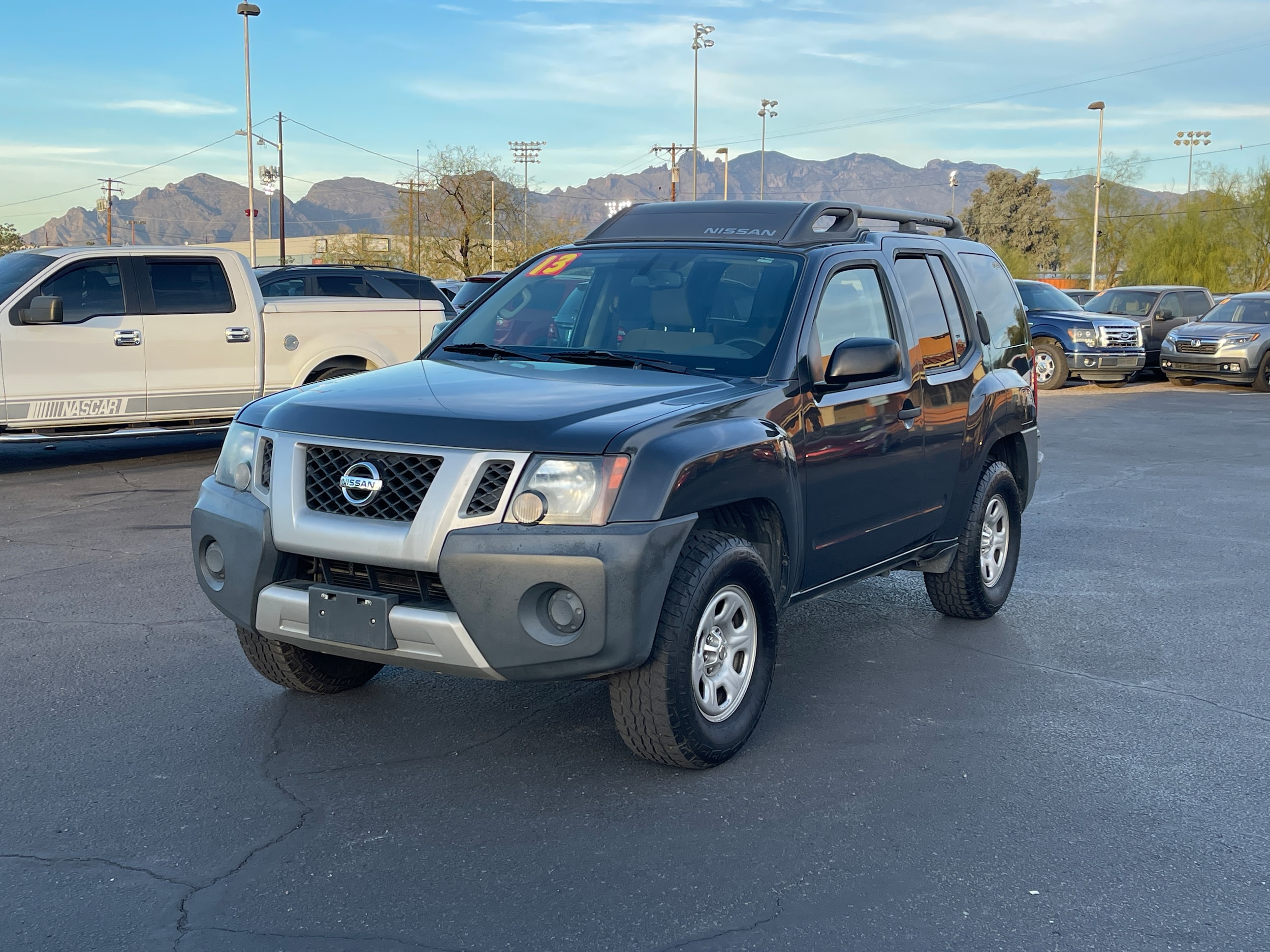 2013 Nissan Xterra X's photo