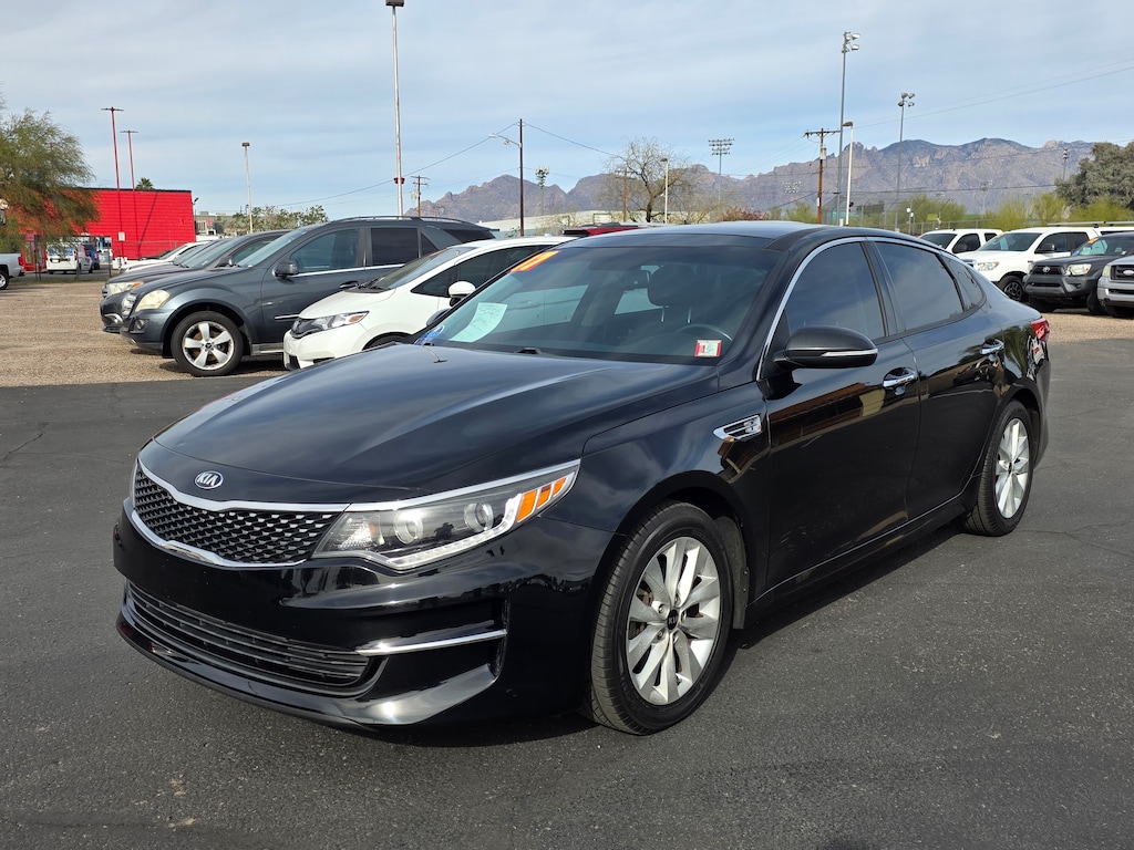 Used 2017 Kia Optima EX Sedan