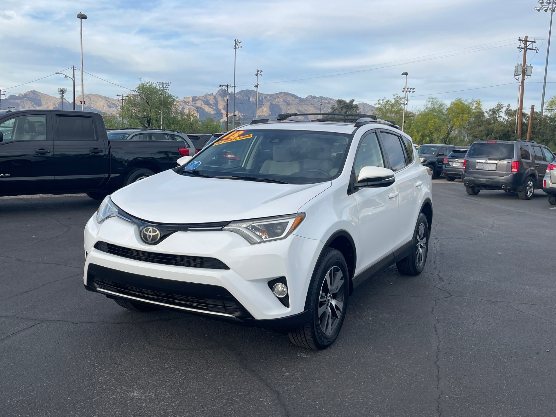 2018 Toyota RAV4 XLE AWD's photo