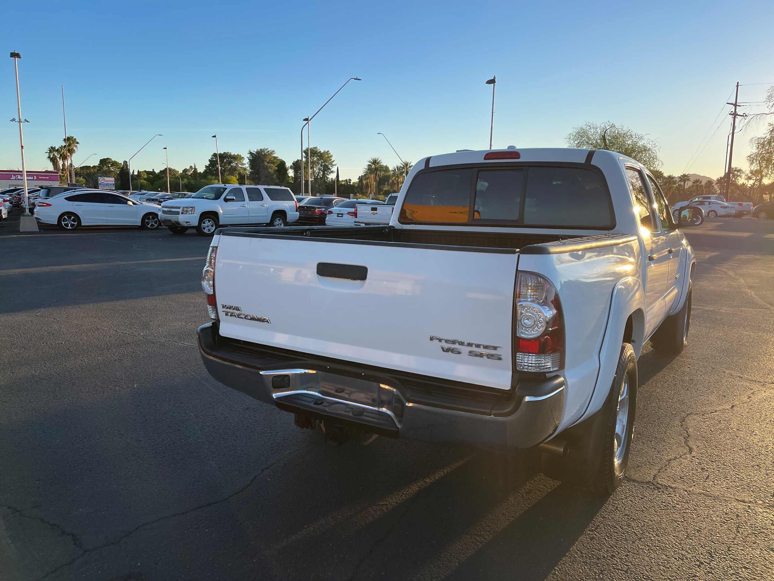 2009 Toyota Tacoma PreRunner V6 photo 3