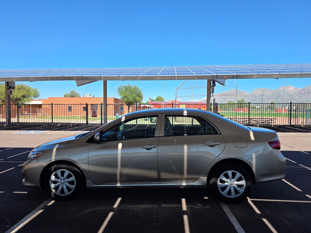 Used 2010 Toyota Corolla LE Sedan