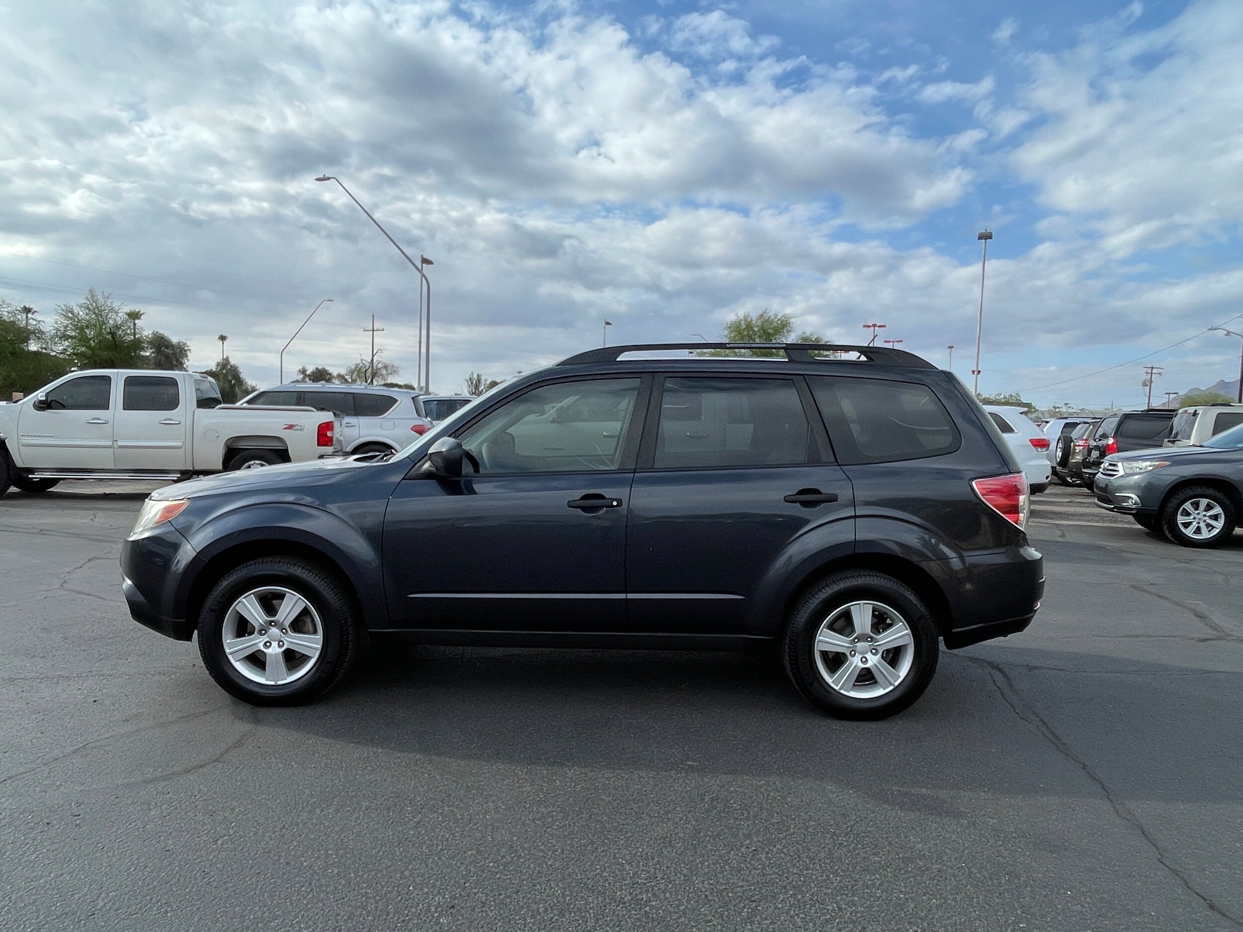 2013 Subaru Forester 2.5X photo 2