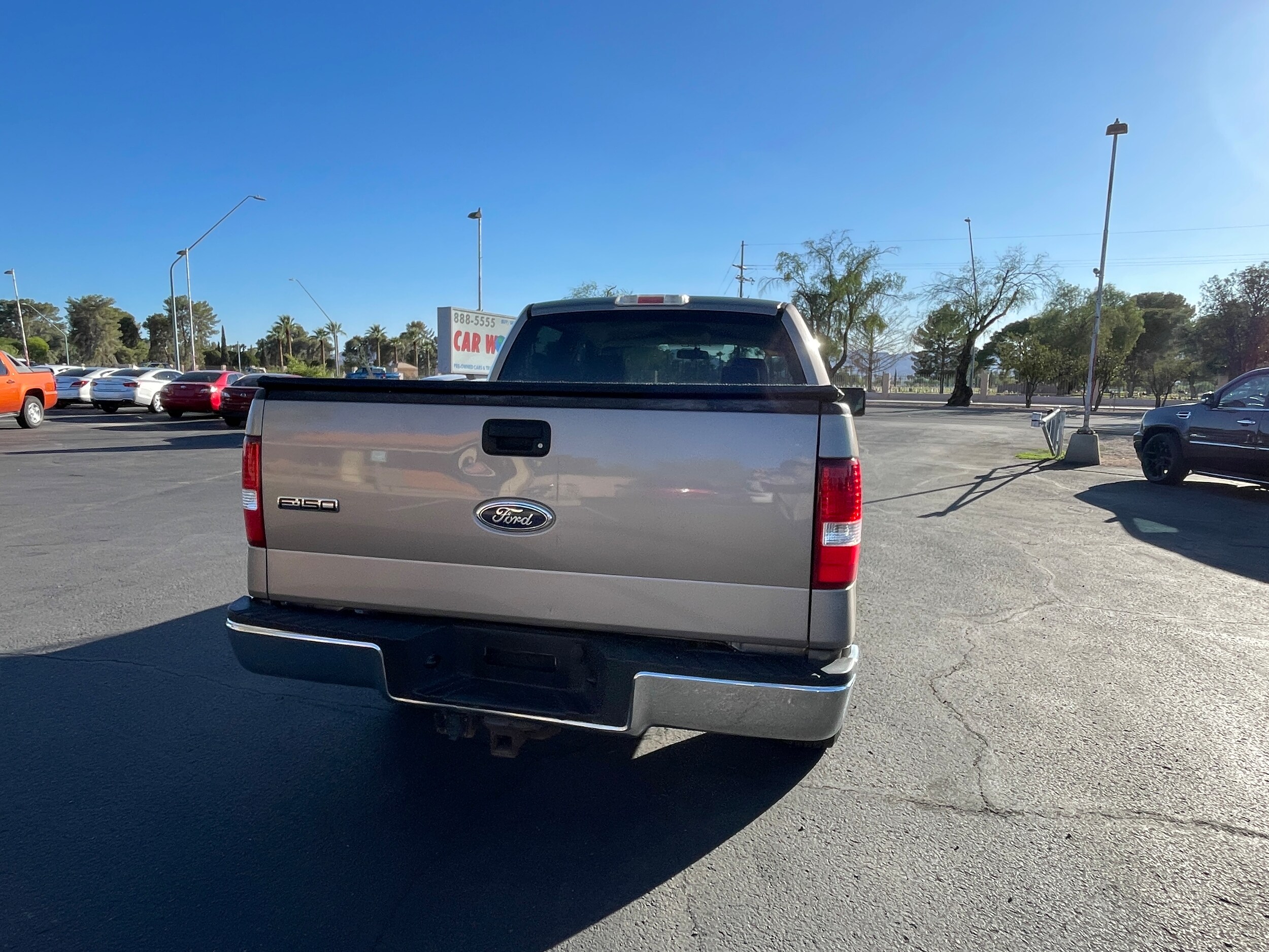 2005 Ford F-150 XLT photo 4